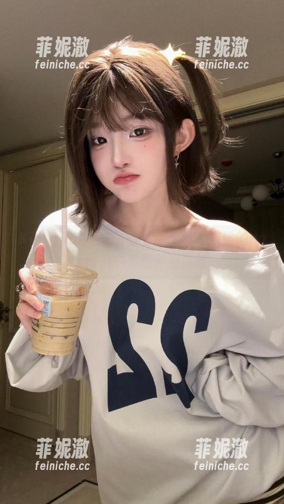 Kang Inkyung Kang Inkyung的镂空艺术:在她的cos图册中发现真我风格